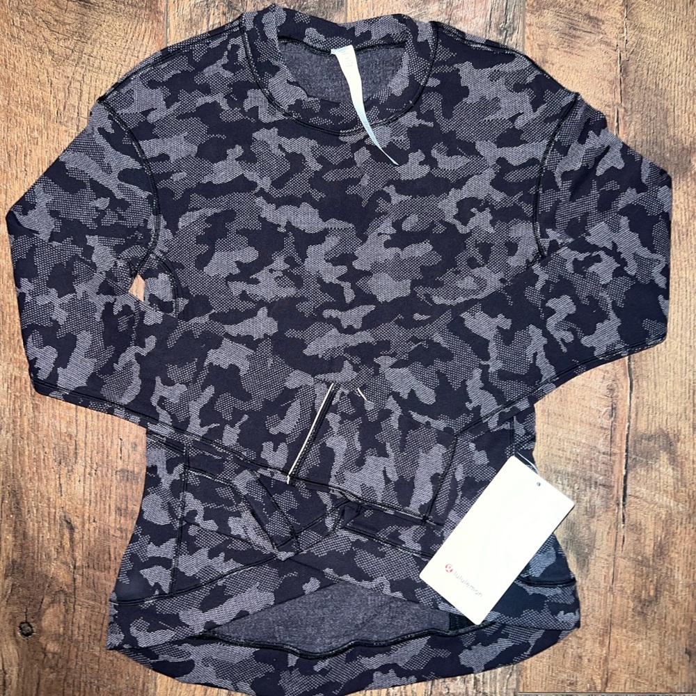 Lululemon Close to Crossing Long Sleeve Rulu